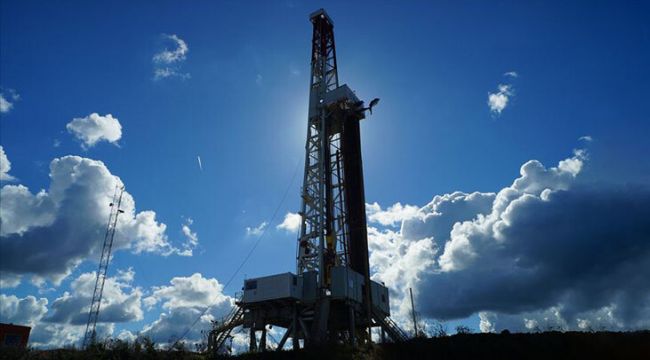Petrolün varili 64,73 dolar