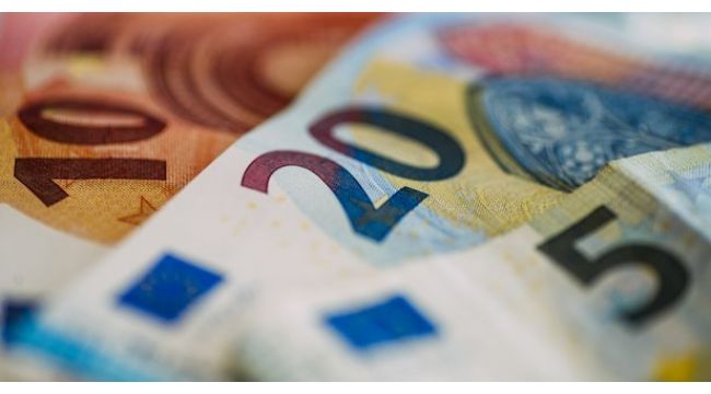 ECB faiz oranlarını değiştirmedi