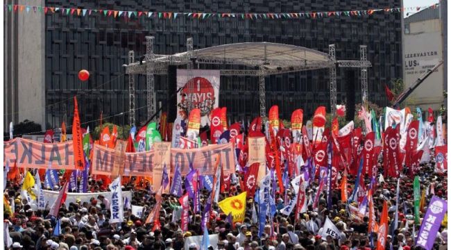 TBMM Başkanı Şentop, 1 Mayıs Emek ve Dayanışma Günü'nü kutladı
