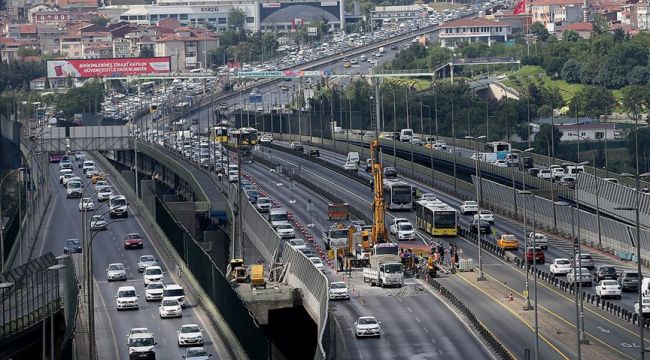 Haliç Köprüsü'ndeki bakım çalışmalarının ikinci etabına bu gece başlanıyor