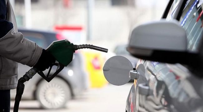 Benzine indirim bekleniyor