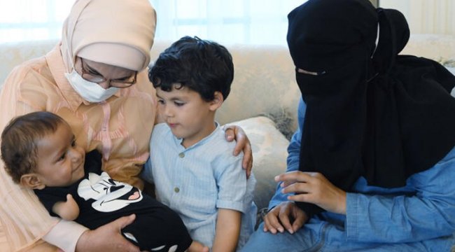 Suriyeli Muhammed bebek, Emine Erdoğan'ın misafiri oldu!