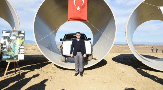 Bakan Pakdemirli: Adana'daki sulama projesi, 106 bin kişiye istihdam sağlayacak