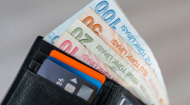 24 milyon kişiyi ilgilendiriyor! MTV ödemeleri başladı… İşte bankalara göre kredi kartına taksit sayıları
