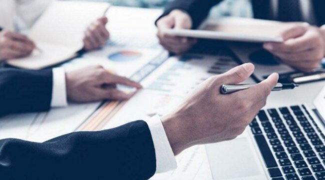 ‘Rekabet’te karnemiz baştan aşağı kırık