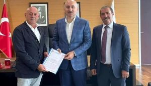Taşıyıcılar, dosyalarını Bakan Karaosmanoğlu'na iletti