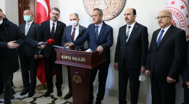 Milli Eğitim Bakanı Özer: Omicron varyantının okullarımıza yansıması son derece düşük