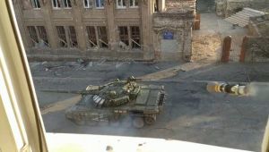 Mariupol'den yeni görüntü! Rus tankı böyle vuruldu