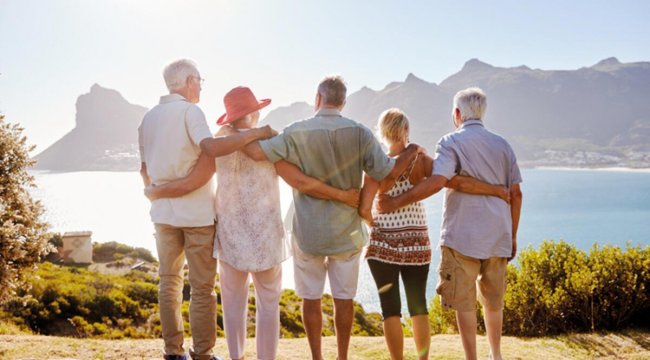 Emekli turiste Antalya planı: Turizmciler Avrupa’daki emeklileri Türkiye’ye çekecek paketi hazırladı