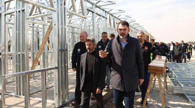 Bakan Kurum: Adıyaman'a 15 bin kişilik geçici barınma alanı yapıyoruz