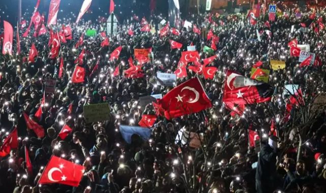İBB protestoları sonrası tutuklanan 102 genç tahliye edildi