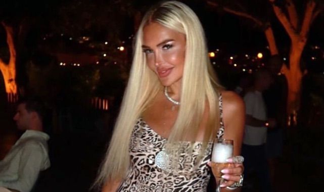 Elif Akyazıcı Girgin Yeni Yaşını Bodrum’da İki Ayrı Kutlamayla Karşıladı