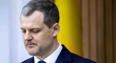 Litvanya Başbakanı Gintautas Paluckas İstifa Etti