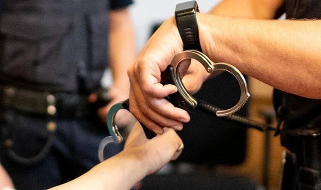 Kapalıçarşı'da kara para aklama operasyonu! 76 şüpheli gözaltına alındı