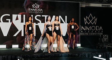 Ünlü modacı Gülistan Akkaya