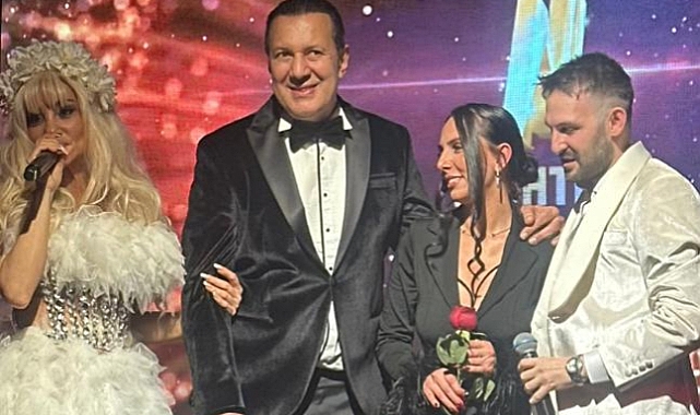 Chesme Lounge 'da Night Life yıldızlar geçidi